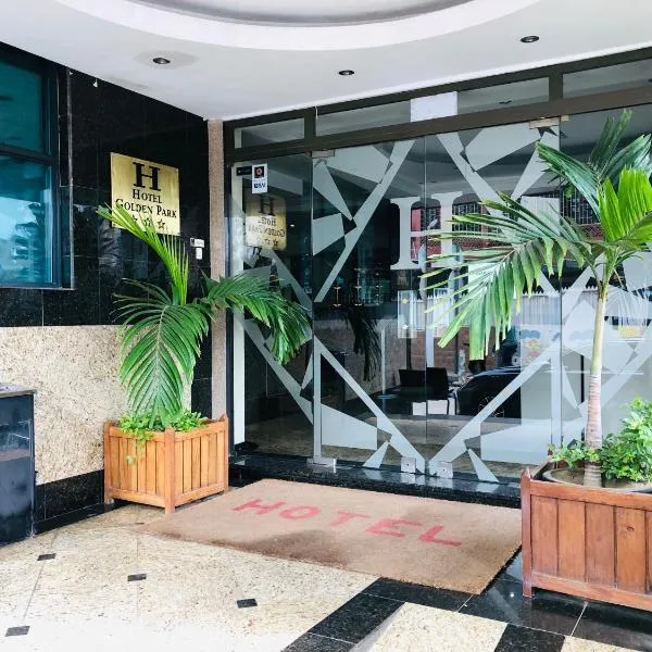Golden Park Hotel、ルアンダのホテル