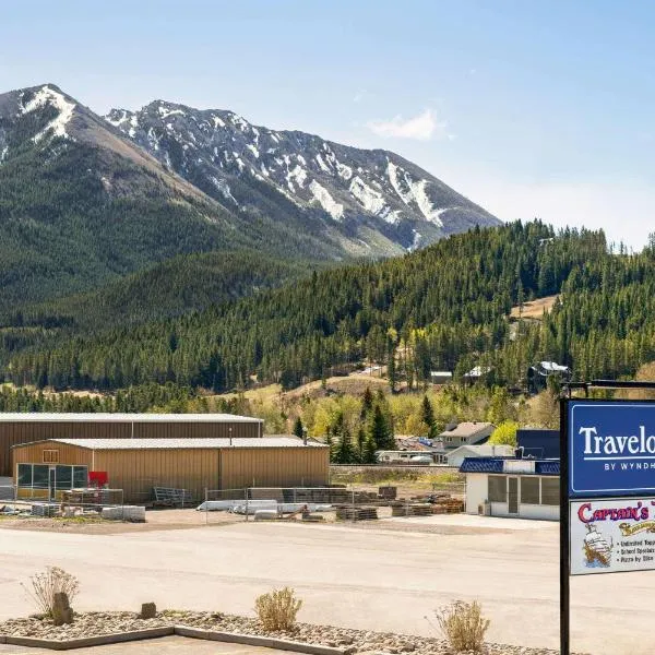 Travelodge by Wyndham Blairmore, ξενοδοχείο σε Blairmore