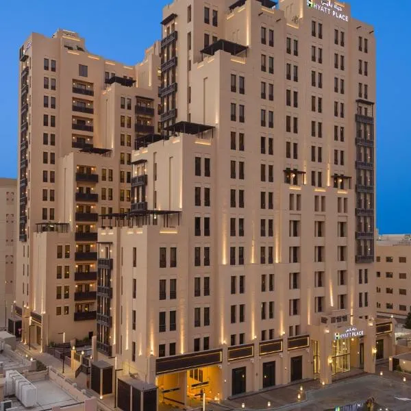 Hyatt Place Dubai Wasl District Residences, khách sạn ở Dubai