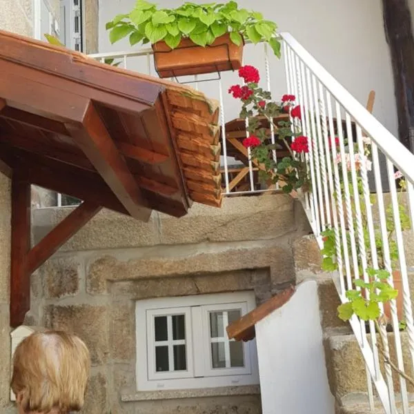 A Casinha do Beco, hotel in Gouveia