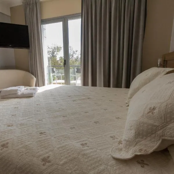 Apart Hotel Rivadavia 815, hotel v destinaci Neuquén