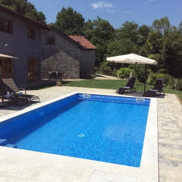 Villa Anton - The Old Dairy, khách sạn ở Hrušica