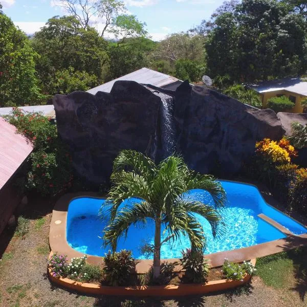 Hotel Cabanas La Teca, hotel in Liberia
