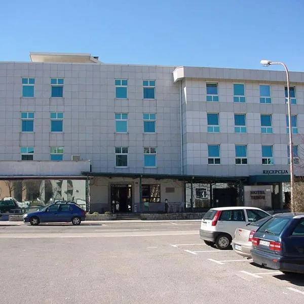 Hotel Tabor, khách sạn ở Sežana