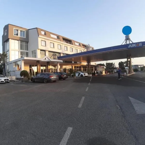 Hotel LISS 2, hotel di Lezhë