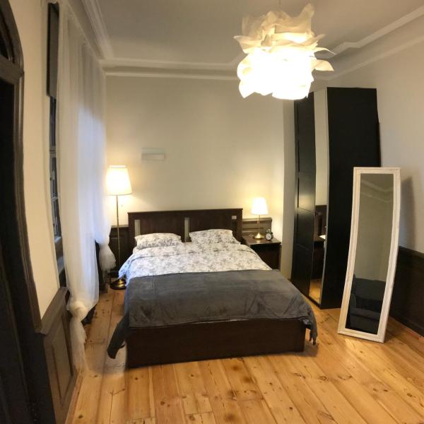 Doma square apartment 2, in the heart of Old town