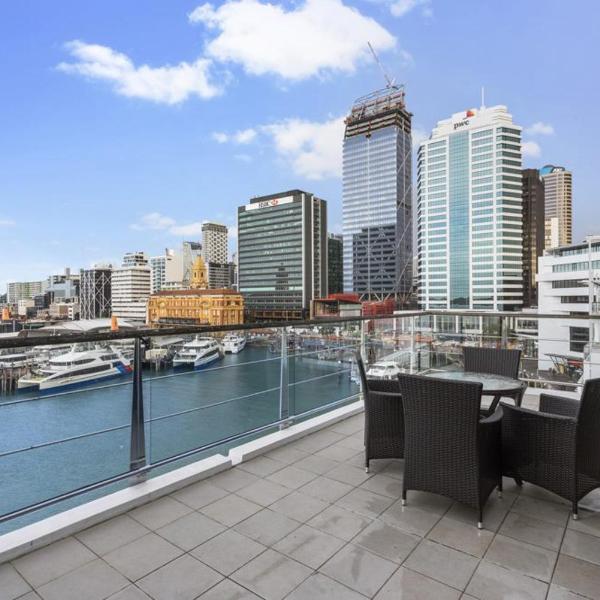 Princes Wharf Waterfront 2 Bed Rooms Apartment Viaduct CBD