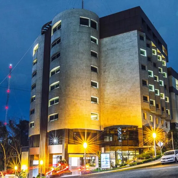 JF Grand Puebla, hotel en Puebla