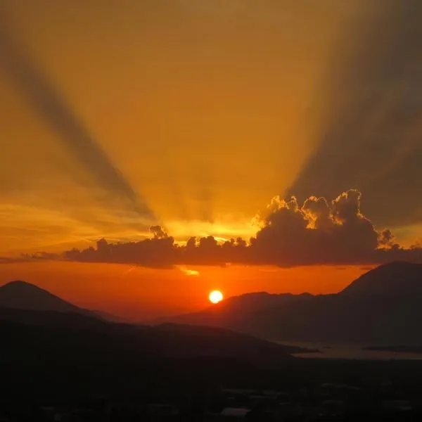 Raj, hotel v destinaci Kotor