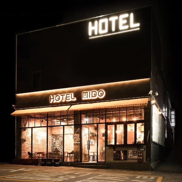 Hotel MIDO Myeongdong, Seúl
