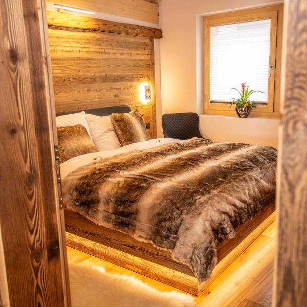 Palace Luxury Wellness Apartment and Boutique Hotel Ski-in-out