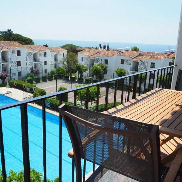 Apartamento en Calella de Palafrugell con vistas al mar, piscina y terraza