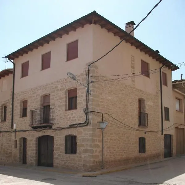 Apartamentos Casa Ferrás, hotel en Valderrobres