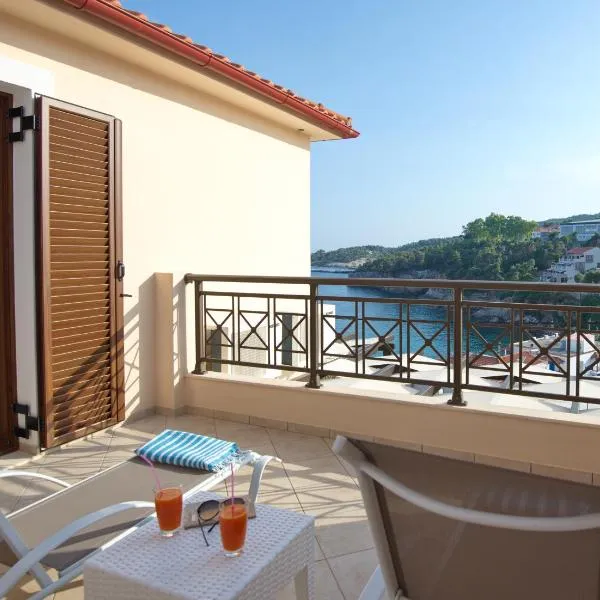 Esperides Maisonettes, Hotel in Votsi