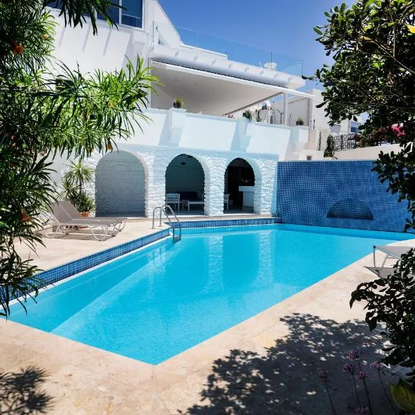 Flag Suites +12, hotel v mestu Bodrum City