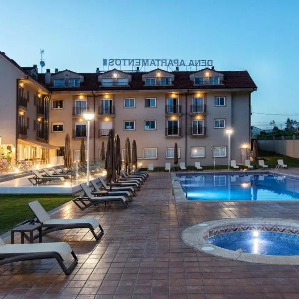 Apartamentos Dena, hotell sihtkohas Coirón