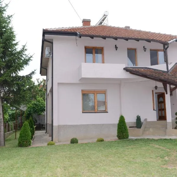 Prenoćište-Vila Tasić, ξενοδοχείο στη Βράνιε