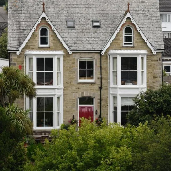 Cliftons Guest House, hotell sihtkohas Truro