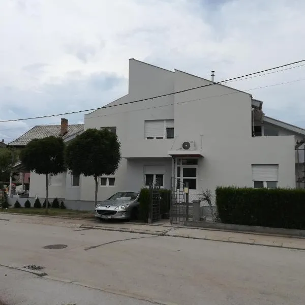 Apartmani Pause, hotel in Niš