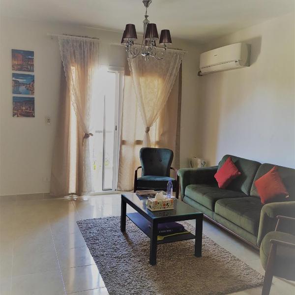 Hayat Al-Rehab Apartment