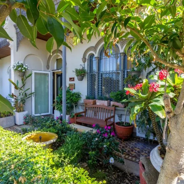 Superb SURRY HILLS Studio Room - Great Location, hotel v destinaci Sydney
