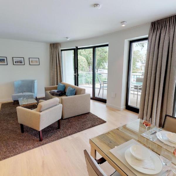 White Pearl Apartment 1.01