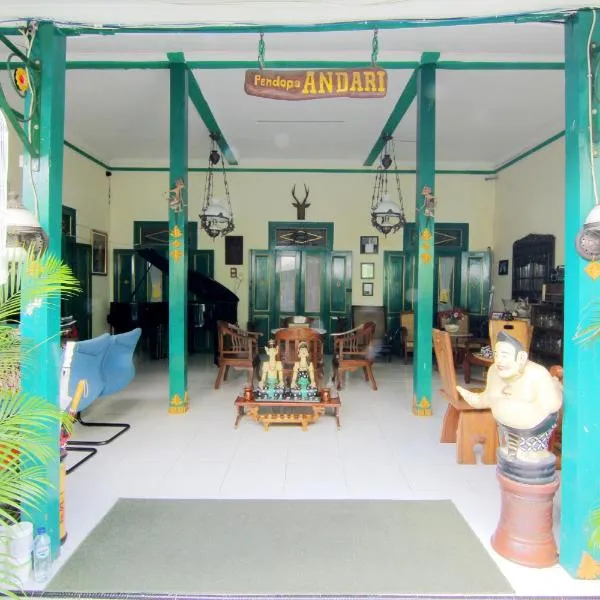 Pendopo Andari Homestay, hotel in Yogyakarta