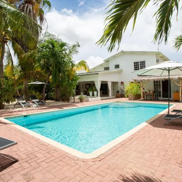 B&B Sombre di Kabana, hotel in Willemstad