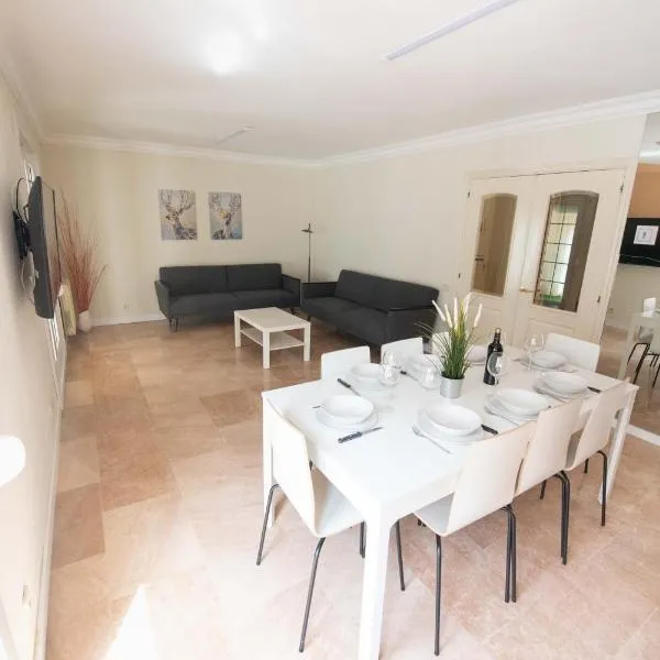 Espacios Blanco Plaza Mayor, hôtel à Valladolid