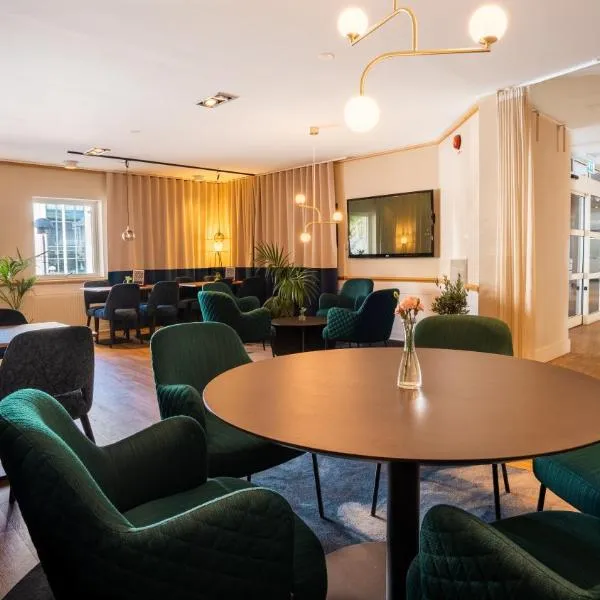 Home Hotel Fregatten，位于瓦尔贝里的酒店