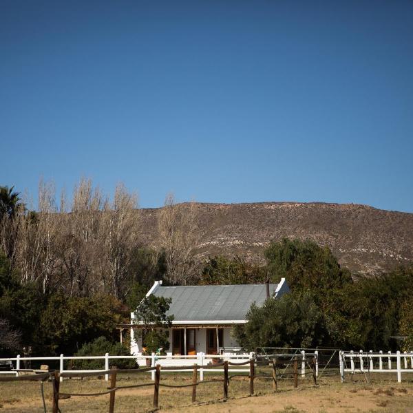 Acacia Cottage