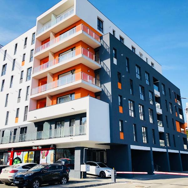 Two Bedroom Apartment with Garage