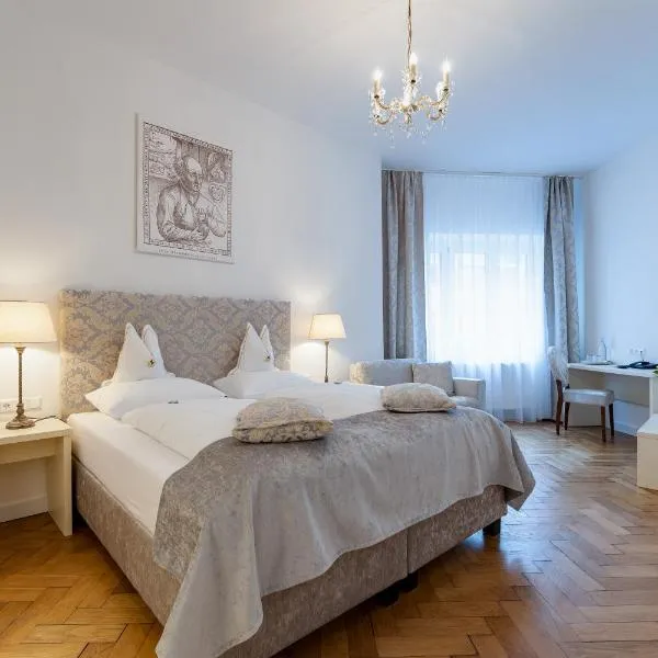 Boutique Hotel Goldenes Lamm Villach, hotel in Villach