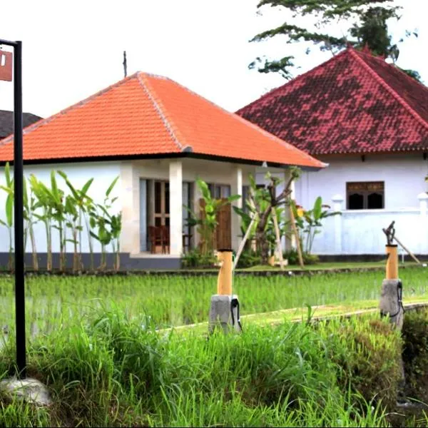 Padi guest house, hotel in Keramas