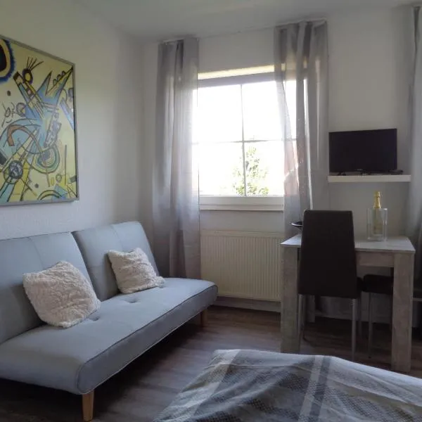 Studiozimmer an den Leineauen, hôtel à Arnum