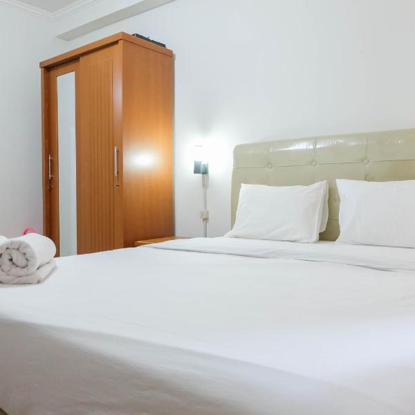 Compact Studio Signature Park Grande Apartment MT. Haryono By Travelio
