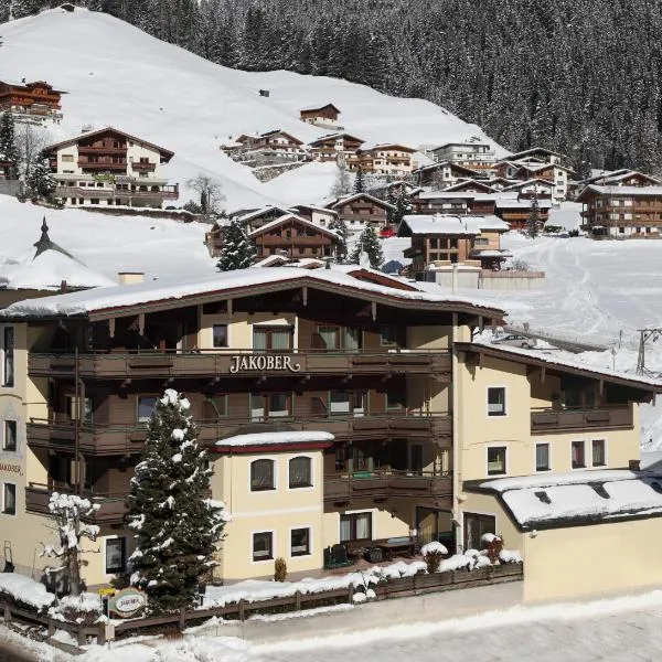 Hotel-Garni Jakober, hotel na Tuxu