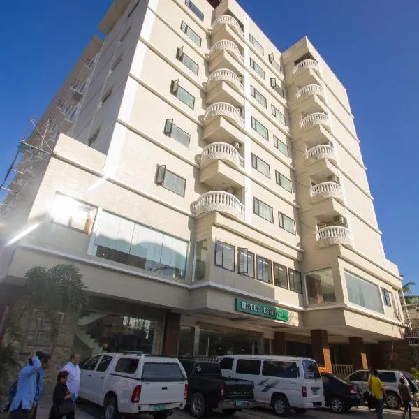 Hotel Essencia, hotel v destinaci Dumaguete
