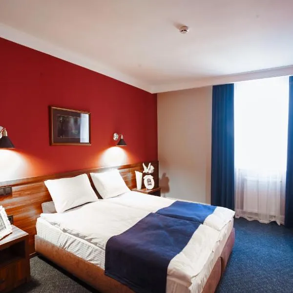 Sherlock Holmes Boutique Hotel, Hotel in Lwiw