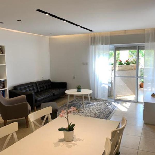 Luxury Green view Apartment