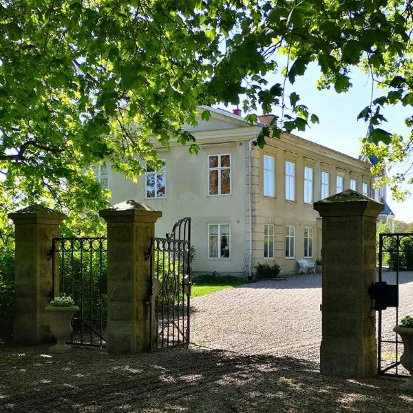 Hoby Gård B&B, hotel en Bräkne-Hoby