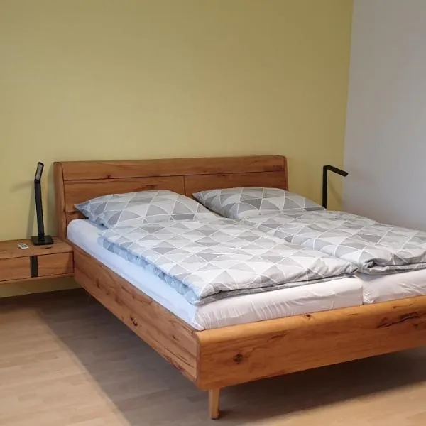 Gästezimmer Junglas, hotel i Bornheim