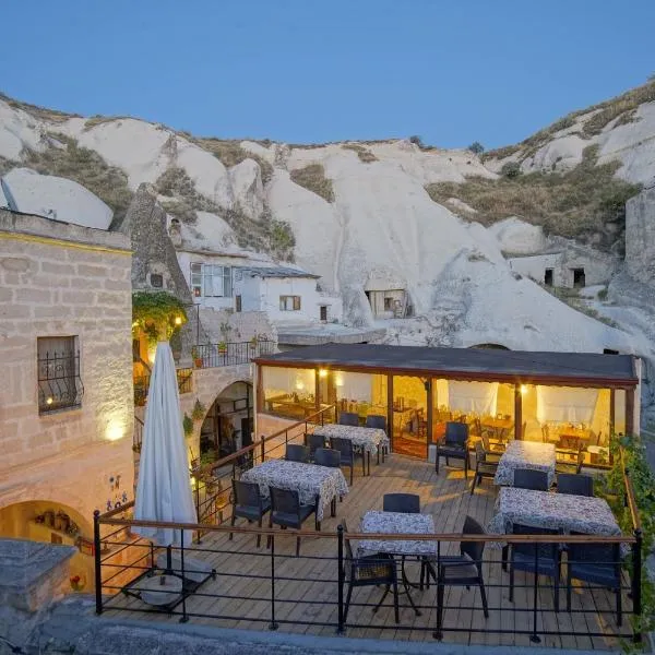 Melek Cave Hotel, ξενοδοχείο στο Γκόρεμε