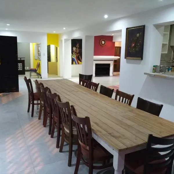 Liziwe's Guest House, hotel Matroosfontein városában 