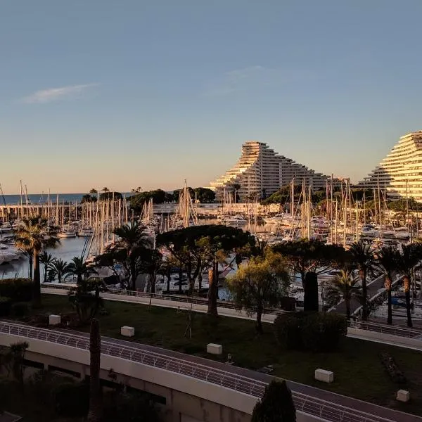 French Riviera Condo 4 Rent in Marina Baie des Anges, hotel v destinaci Villeneuve-Loubet