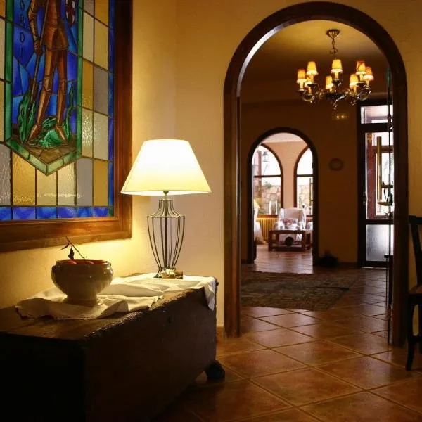 Hotel Golf Can Rafel, מלון בCorbera de Llobregat