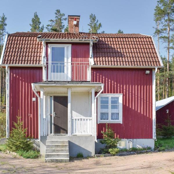 Stunning Home In Bruzaholm With 4 Bedrooms And Sauna