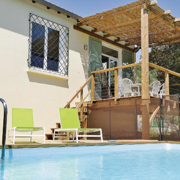 Awesome Home In Sollies Toucas