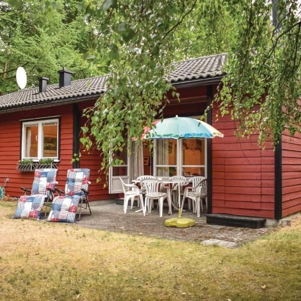 Beautiful Home In Hjrnarp With Sauna, Outdoor Swimming Pool And Wifi