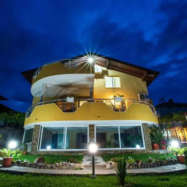 Guest House Holiday, hôtel à Ognyanovo